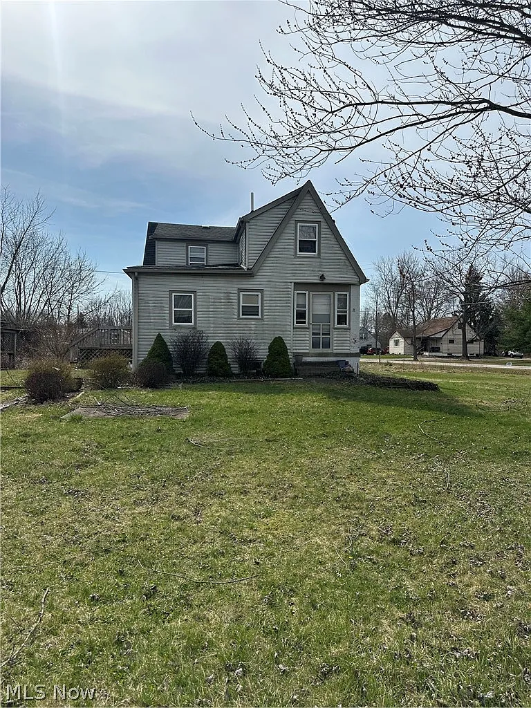 9475 Woodworth Rd photo 1