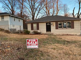 3735 N Walrond Ave, Kansas City, MO 64117