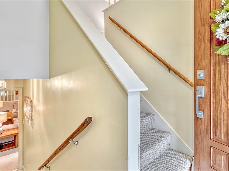 43 Deerfield Ave #43 — Photo 12