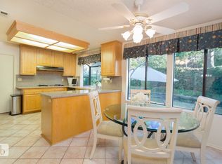 12476 Crystal Ranch Rd, Moorpark, CA 93021