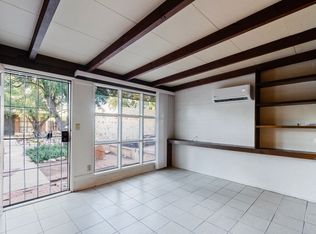 Navajo, Tucson, AZ 85705