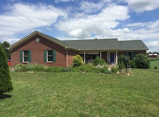 706 Ford Rd, Xenia, OH 45385