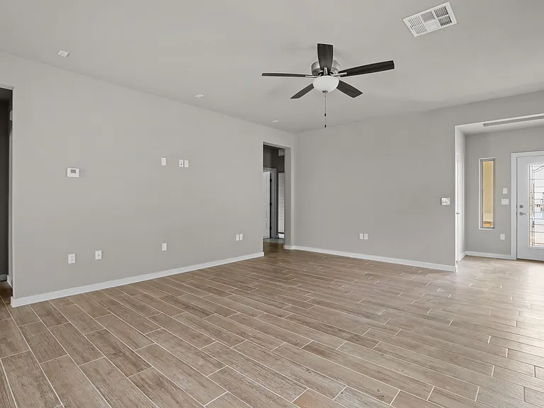 348 San Jose — Photo 11