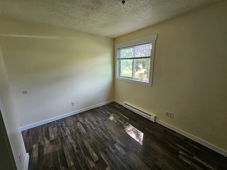 828 Gould St #1 — Photo 11