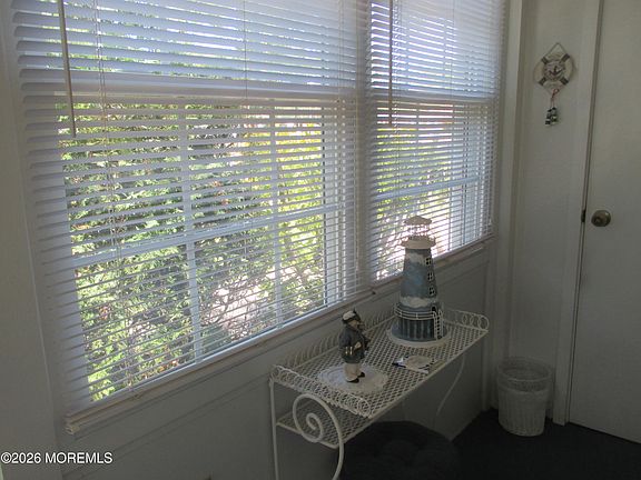 4th image of 719D Buckingham Drive