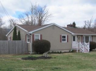55 Kaufman Rd, Tiverton, RI 02878