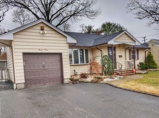 83 Valley View Rd, Hillside, NJ 07205