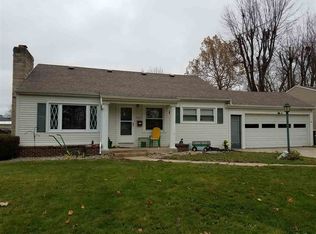 6605 Maywood Cir, Fort Wayne, IN 46819