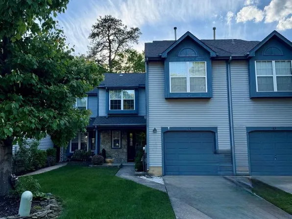 51 Kettlebrook Dr, Mount Laurel, NJ 08054