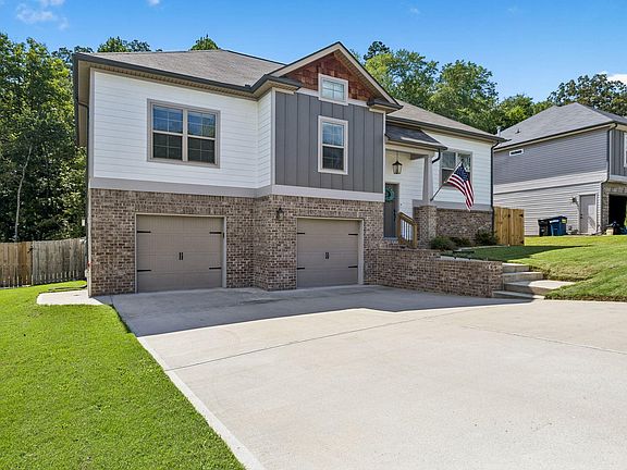 4th image of 9333 Fremont Way