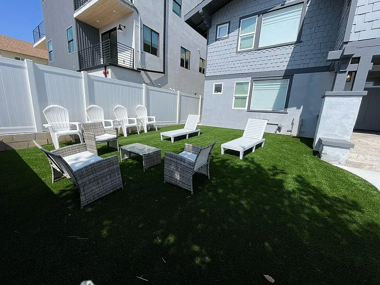 3936 Wisconsin Pl — Photo 7