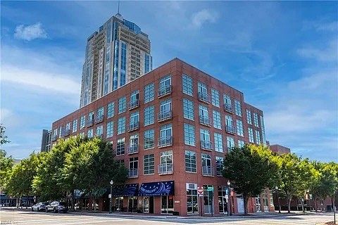 1st image of 221 Market St Unit 206