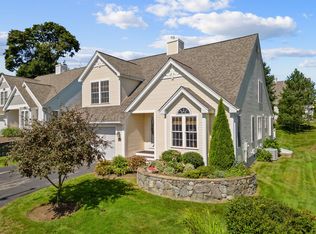 104 Hampton Mdws, Hampton, NH 03842