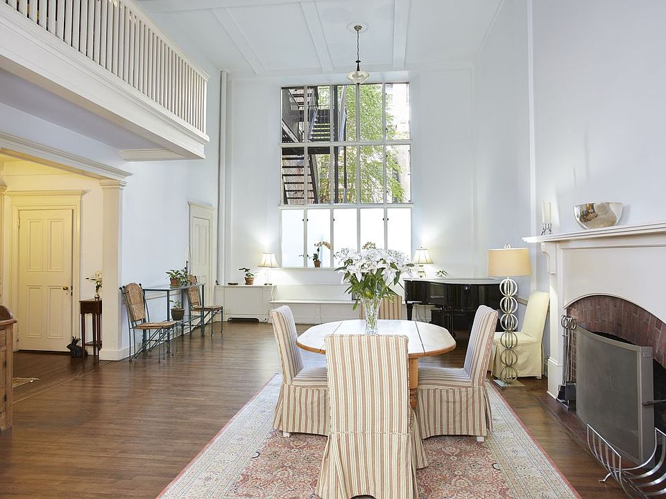 1st image of 15 W 67th St #1FE