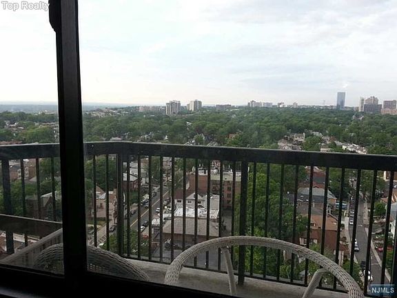 2nd image of 770 Anderson Ave APT 17-H