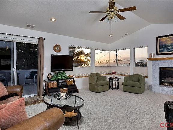 3rd image of 2595 Elm Ave