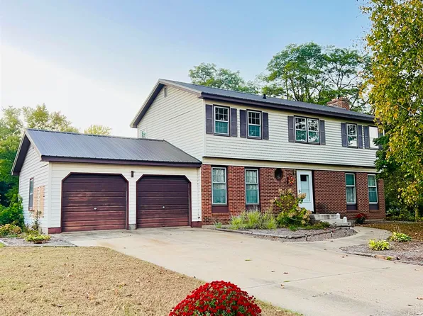 305 N Minnesota St, Muscoda, WI 53573