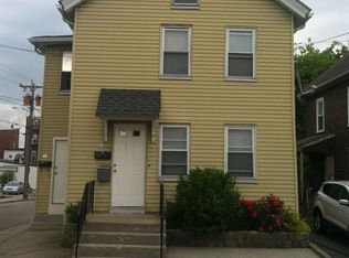12 Fayette St, Milford, MA 01757