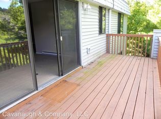 8 Birch Ct, Cromwell, CT 06416