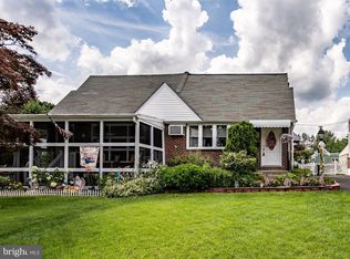 1815 Locust St, Norristown, PA 19401