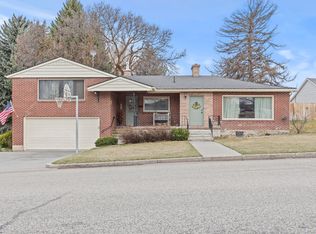 162 S 3rd St E, Preston, ID 83263