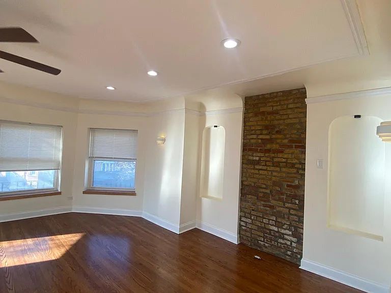 5739 N Francisco Ave #2 — Photo 6
