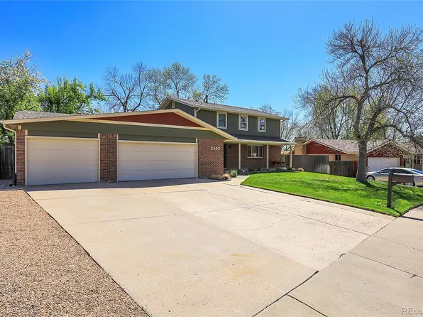 2562 S Holland Street, Lakewood, CO 80227