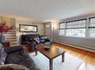5A Holden Pl, Woburn, MA 01801