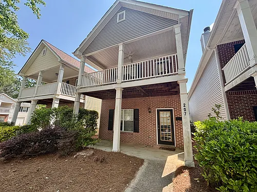 207 Wiltshire Dr Photo 1