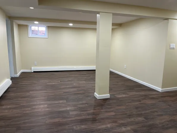 465 Greenmount Avenue image 9 of 10