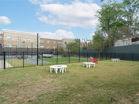 5th image of 680 6th Ave NE APT 5420
