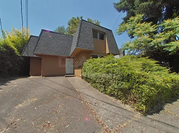 720 NW 13th St APT B, Corvallis, OR 97330