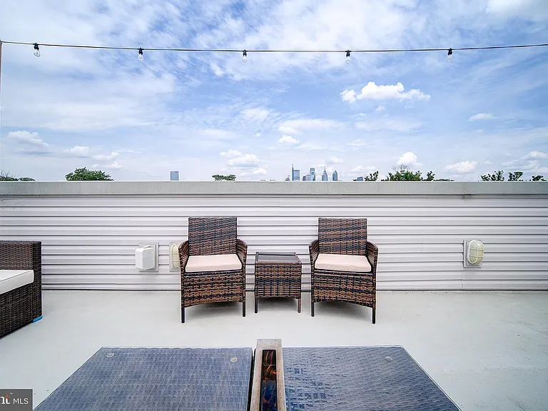 1513 S Lambert St — Photo 7