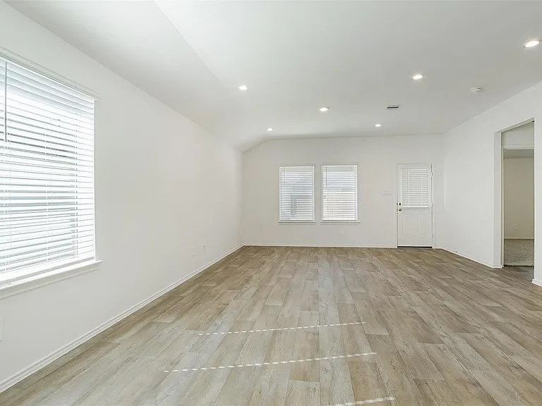 4214 Ramsbury Reach Ct — Photo 23