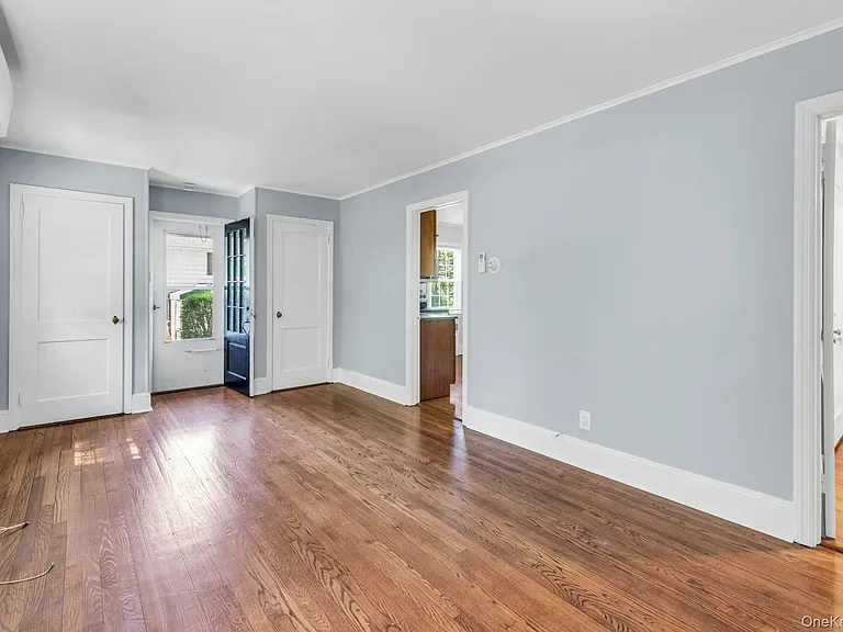 15 Cherry Ln #A — Photo 7
