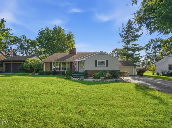 713 Lincolnshire Ln, Findlay, OH 45840