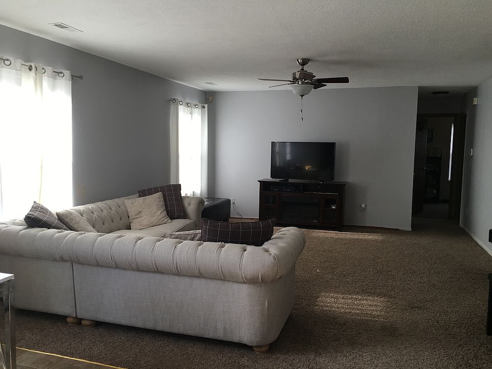 1st image of 2132 Cross Willow Ln