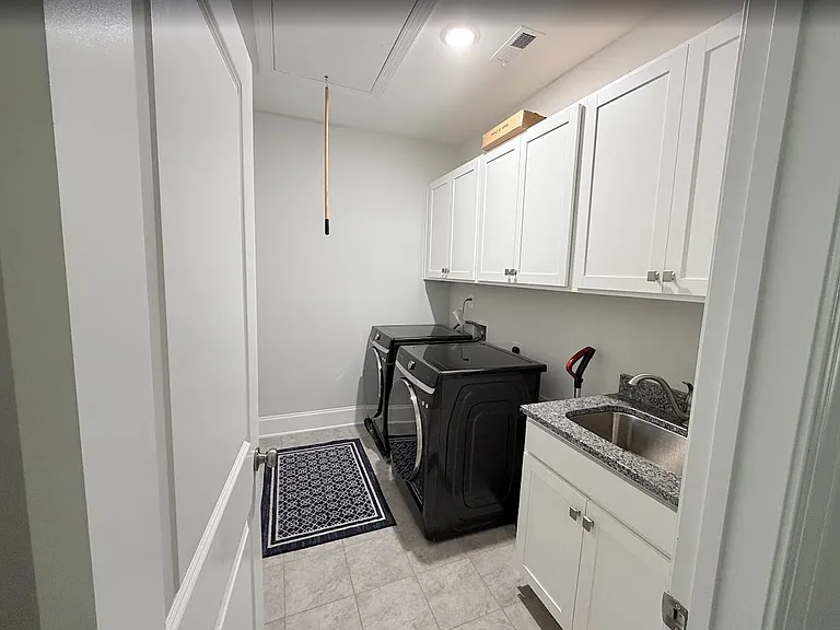 225 Cressida Woods — Photo 11