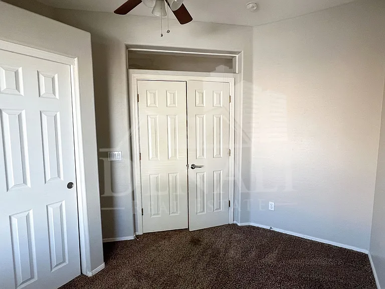 7347 W Millerton Way — Photo 12