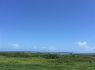 22 Grand Beach Blvd, Galveston, TX 77550