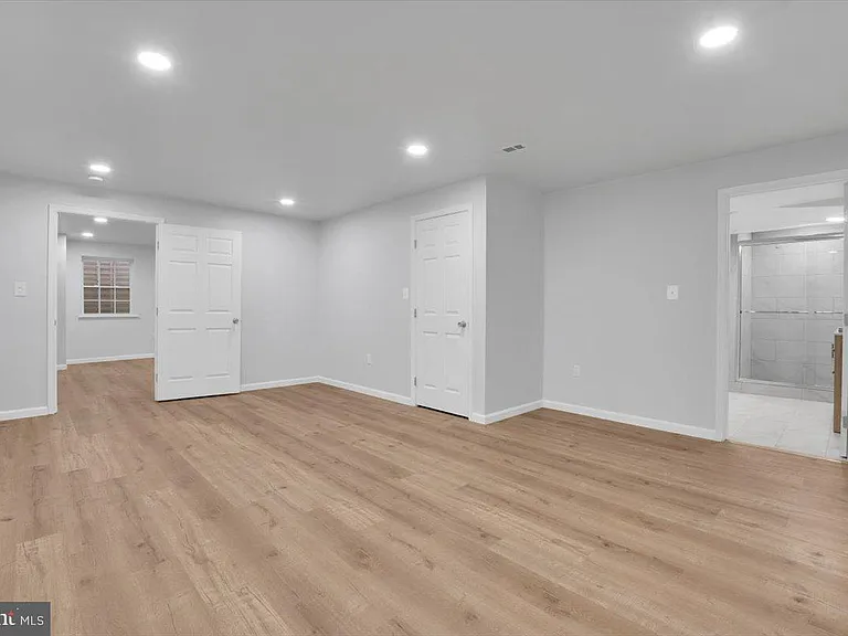 12451 Plowman Ct — Photo 31