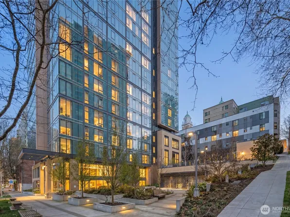 800 Columbia Street #1003, Seattle, WA 98104