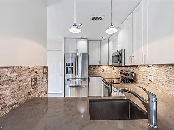 5th image of 3315 Europa DR #116
