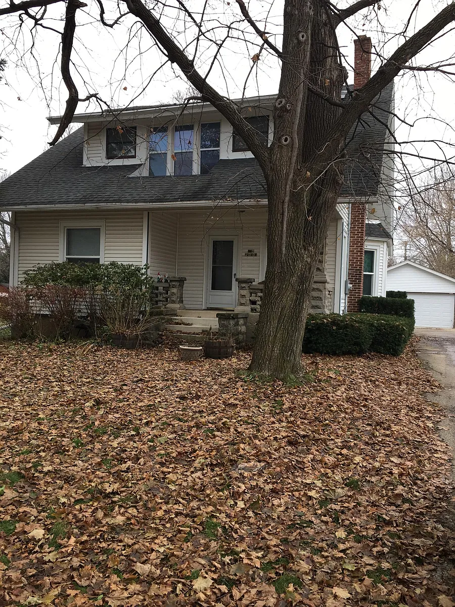 Building Photo - N64W24148 Main St #UPPER