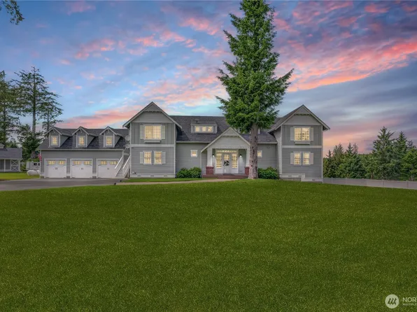 30 Chauncey Lane W, Pacific Beach, WA 98571
