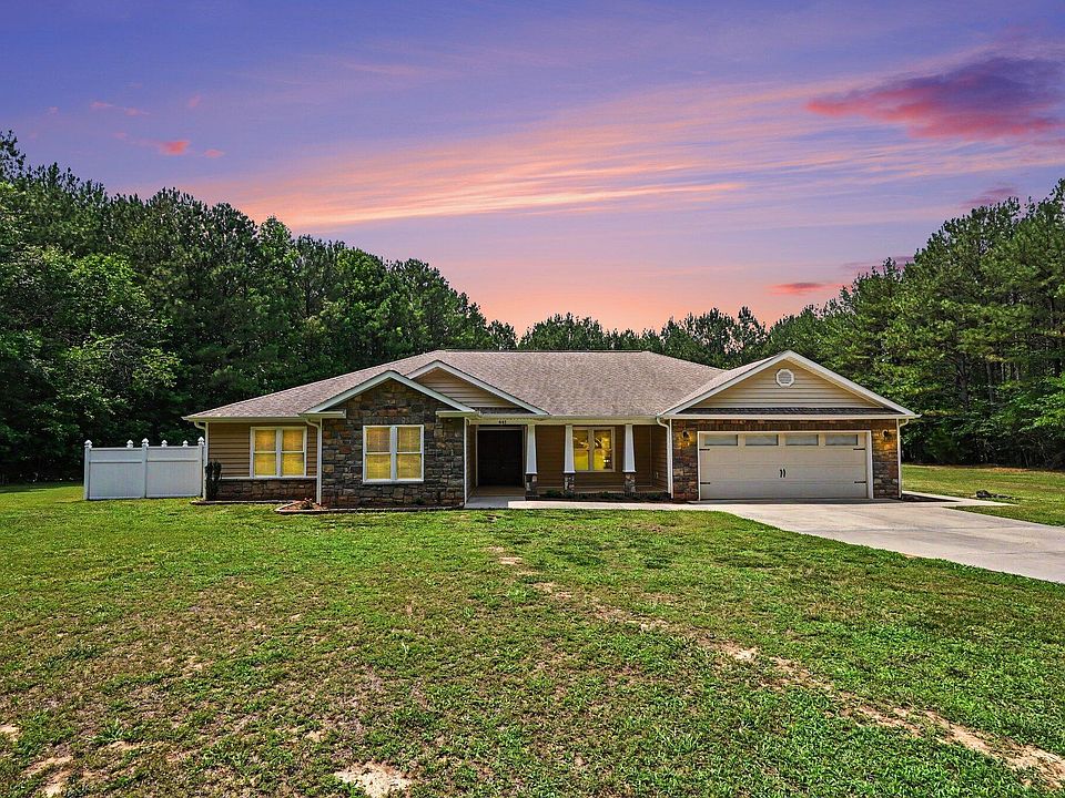 1st image of 441 Foxwood Trl
