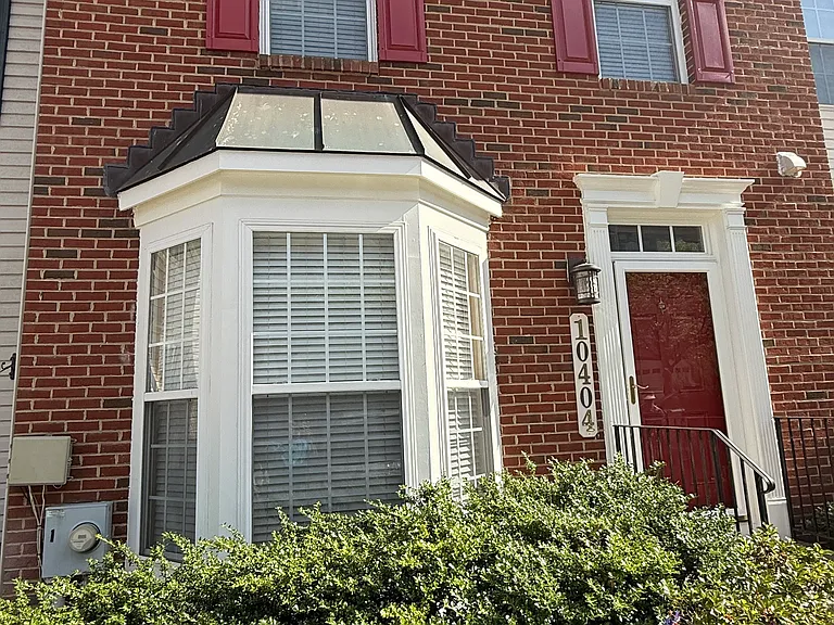 10404 Damascus Park Ln — Photo 1