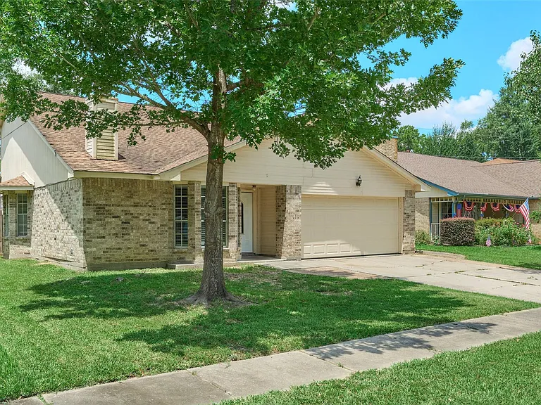 23311 Grand Rapids Ln — Photo 2