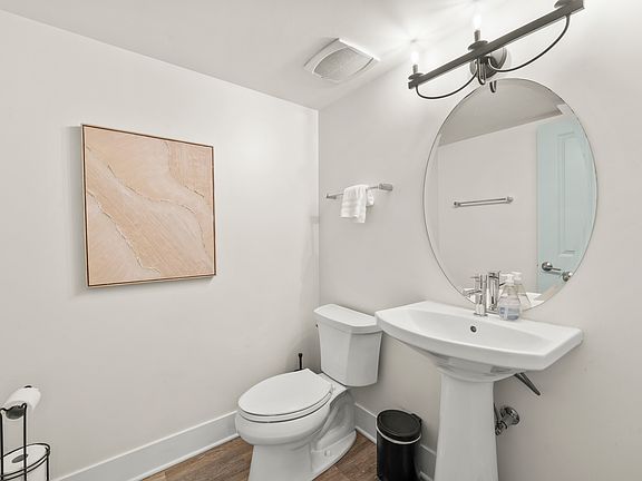5th image of 1325 Republic St APT A