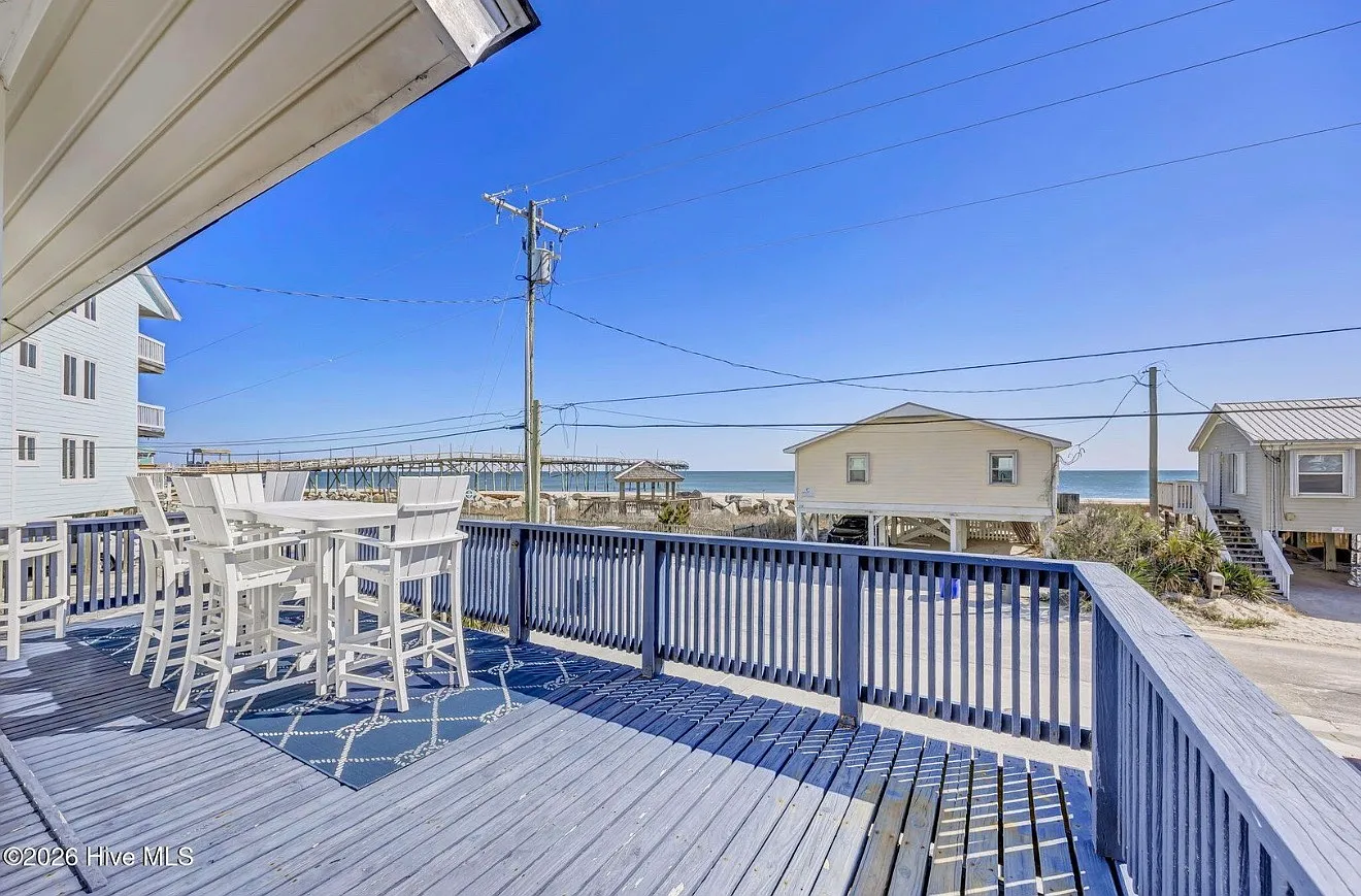 1 bed, 800 sqft, $2,000 — Photo 3